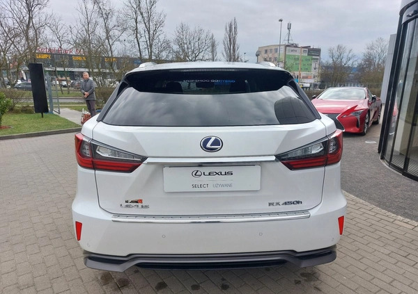 Lexus RX cena 189900 przebieg: 109538, rok produkcji 2018 z Szczecin małe 596